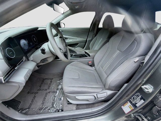 Certified 2024 Hyundai Elantra SEL FWD image 21