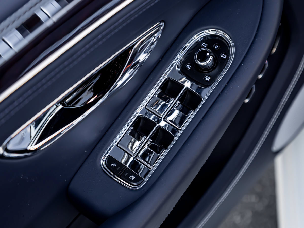 Used 2026 Bentley Continental GT AWD/4WD image 29