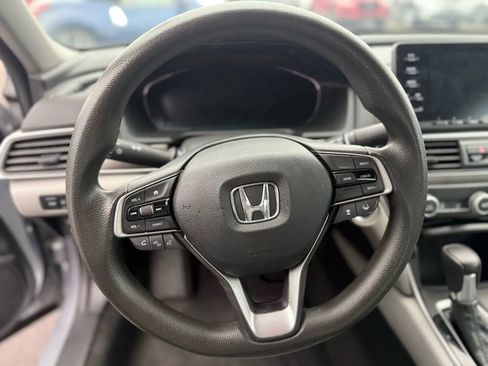 Used 2019 Honda Accord LX image 17