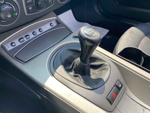 Used 2003 BMW Z4 2.5i image 14
