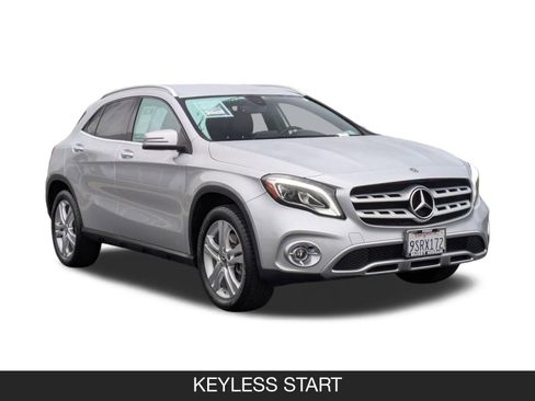 Used 2019 Mercedes-Benz GLA 250 w/ Convenience Package image 2