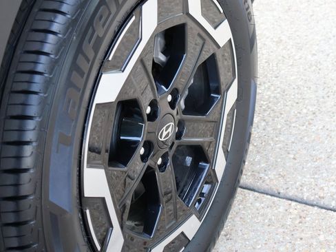 Used 2024 Hyundai Santa Fe SE image 40