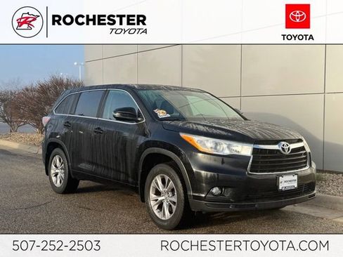 Used 2014 Toyota Highlander Plus image 1