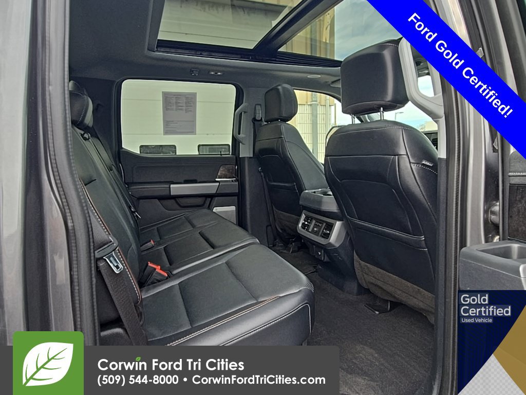 Used 2023 Ford F350 Lariat w/ Lariat Ultimate Package AWD/4WD image 4