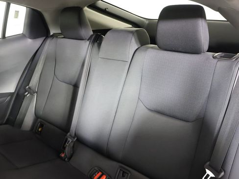 Used 2024 Toyota Prius LE image 30