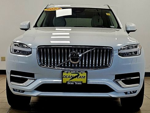Used 2023 Volvo XC90 B5 Plus AWD/4WD image 7