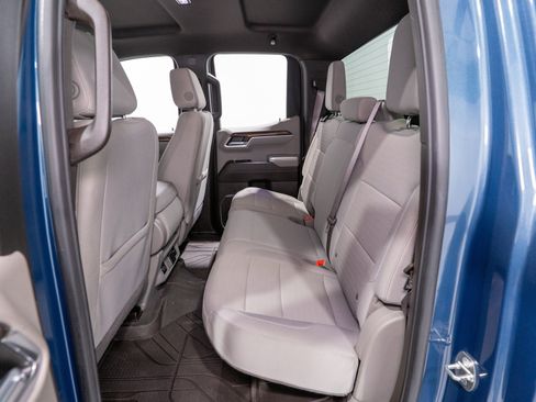 Used 2024 Chevrolet Silverado 1500 LT RWD image 28