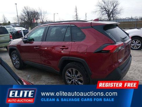 Used 2025 Toyota RAV4 XLE Premium w/ Weather Package image 27