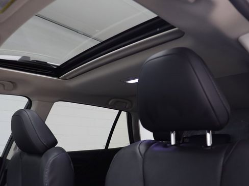 Used 2024 Subaru Outback Touring XT image 13