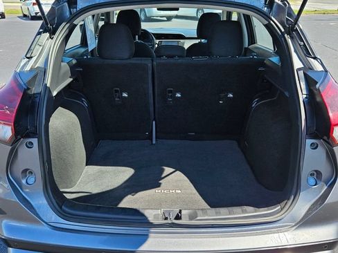 Used 2023 Nissan Kicks SV FWD image 26