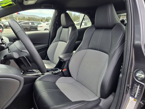 Used 2024 Toyota Corolla XSE FWD image 14