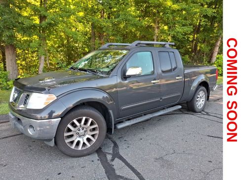 Used 2012 Nissan Frontier SL w/ Moonroof Pkg AWD/4WD image 1