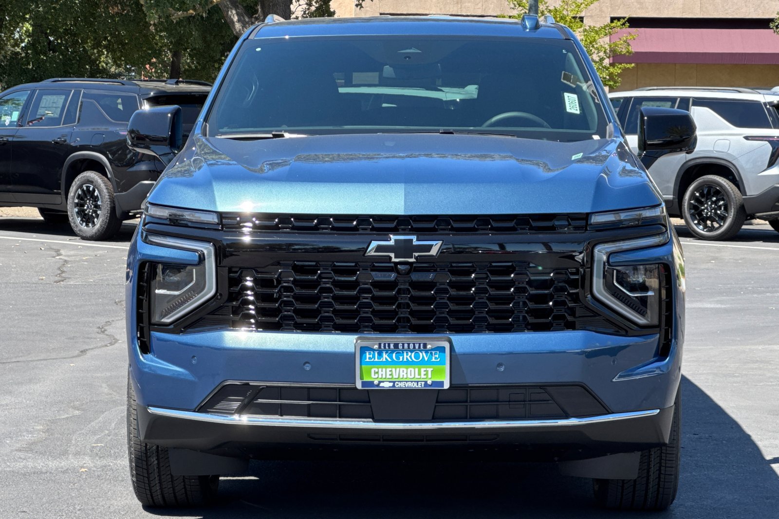New 2026 Chevrolet Suburban LS w/ LS Custom Edition AWD/4WD image 8