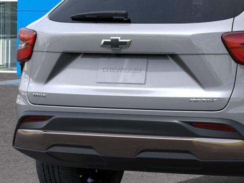 New 2026 Chevrolet Trax ACTIV FWD image 14