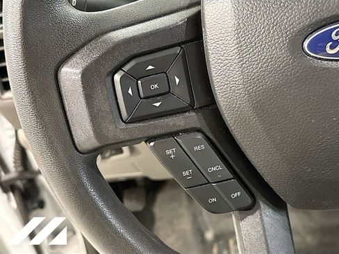 Used 2022 Ford F250 XL w/ Power Equipment Group image 12