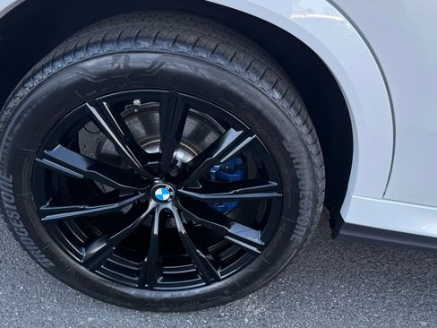 Used 2023 BMW X6 xDrive40i w/ Executive Package image 13