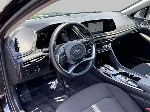 Used 2023 Hyundai Sonata SEL w/ Convenience Package FWD image 18