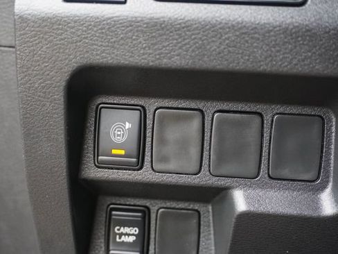 Used 2026 Nissan Frontier PRO-4X AWD/4WD image 23