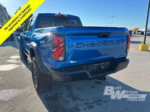 Certified 2024 Chevrolet Colorado ZR2 w/ ZR2 Convenience Package III image 4
