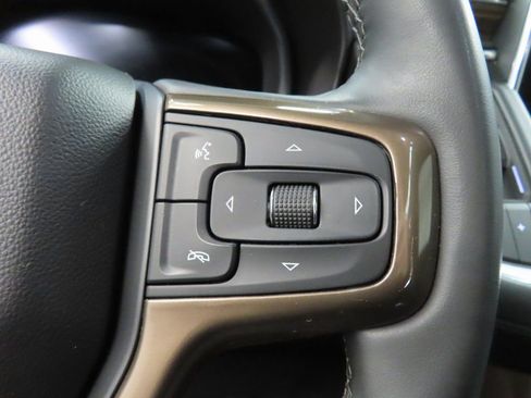 Used 2024 Chevrolet Suburban High Country image 50