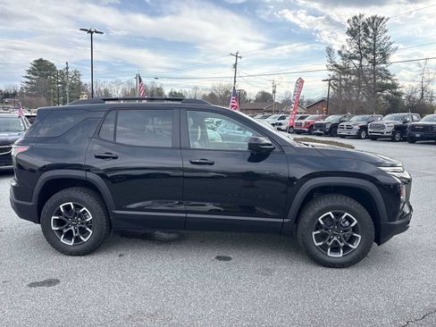 New 2026 Chevrolet Equinox ACTIV FWD image 9