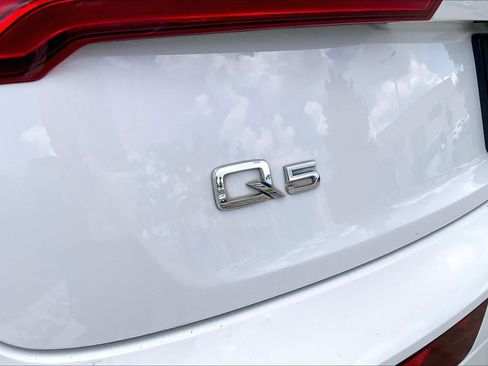 Used 2018 Audi Q5 2.0T Premium Plus w/ Premium Plus Package AWD/4WD image 29
