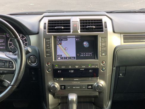 Used 2020 Lexus GX 460 Premium image 27