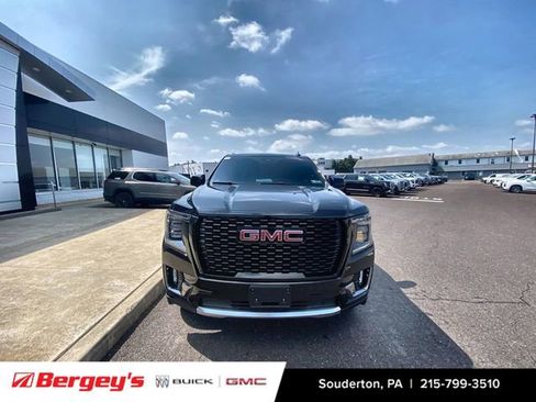 Used 2023 GMC Yukon Denali w/ Denali Reserve Package AWD/4WD image 6