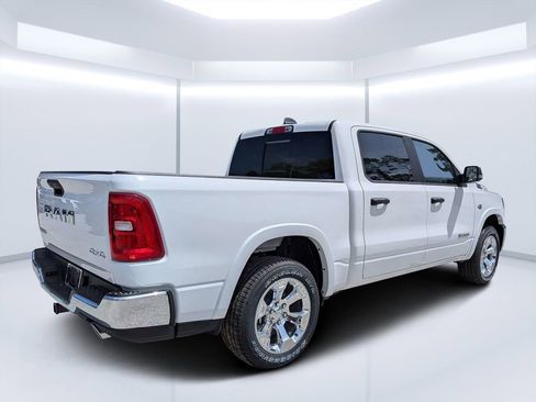 New 2026 RAM 1500 4x4 Crew Cab image 3