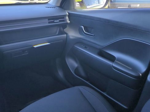 New 2026 Hyundai Kona SE FWD image 19