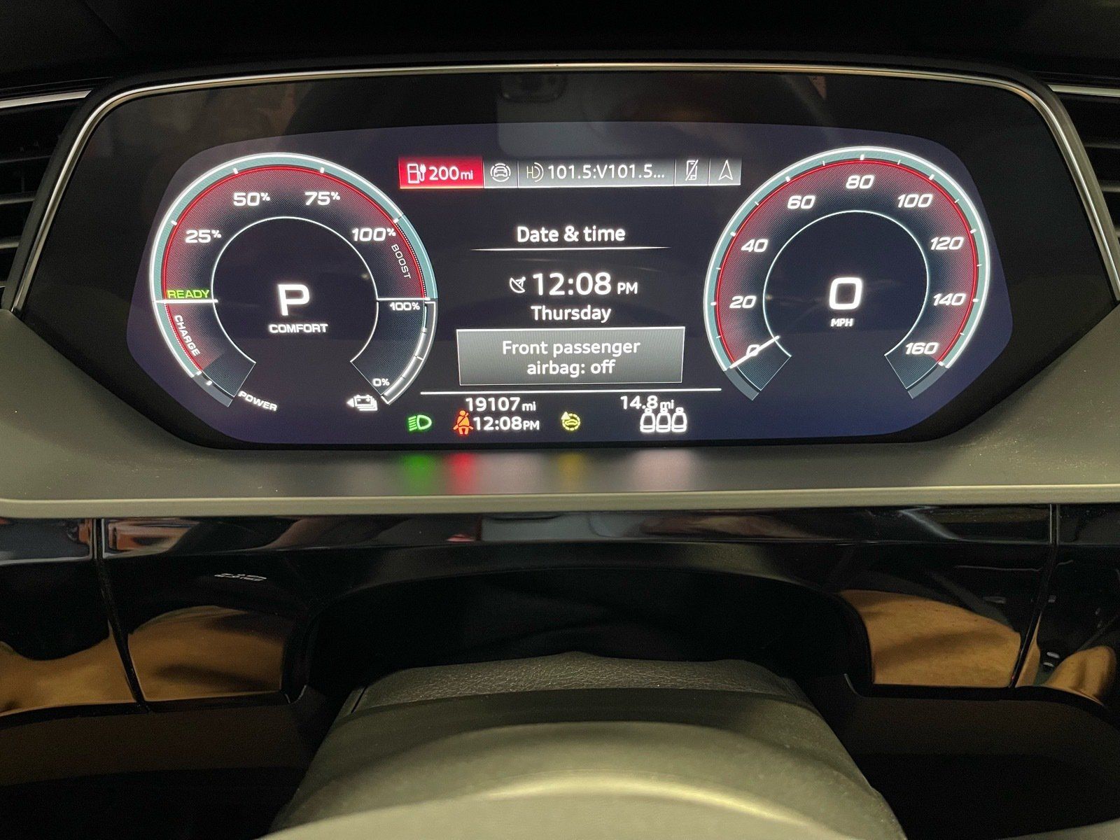 Used 2024 Audi Q8 e-tron Premium Plus w/ Premium Plus Package AWD/4WD image 46