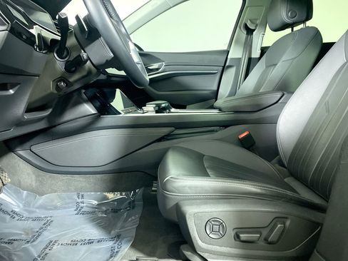 Certified 2021 Audi e-tron Premium w/ Convenience Plus Package image 21