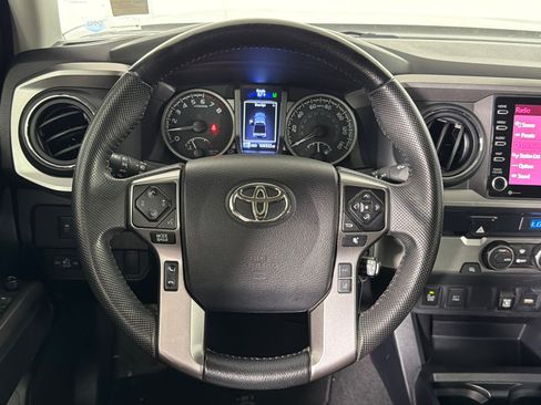 Used 2022 Toyota Tacoma SR5 w/ Technology Package RWD image 23