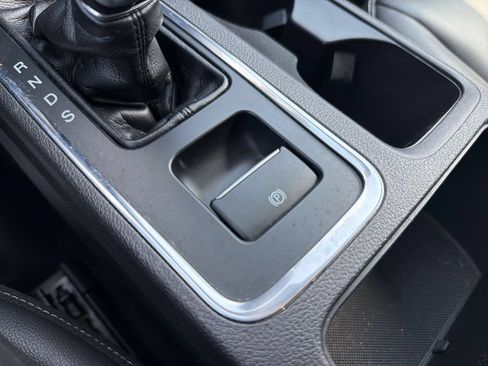 Used 2019 Ford Escape SEL FWD image 43