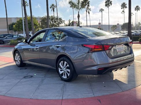 Certified 2025 Nissan Altima 2.5 S image 6