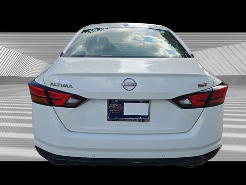 Used 2024 Nissan Altima 2.5 SR image 4