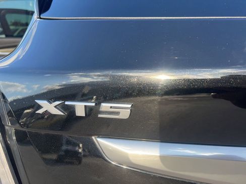 Used 2020 Cadillac XT5 Sportv image 32