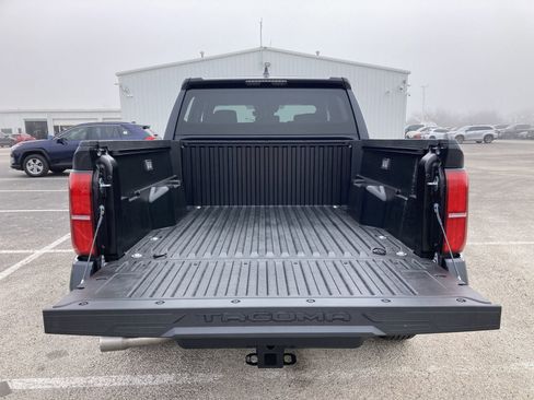 Certified 2026 Toyota Tacoma SR5 image 21