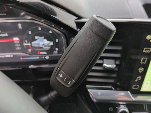 Used 2025 GMC Sierra 1500 Elevation image 16