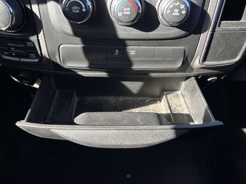 Used 2019 RAM 1500 Express w/ Express Value Package image 31