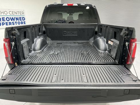 Used 2024 Ford F150 XLT image 23