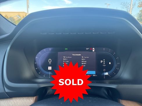 Certified 2023 Volvo XC90 B6 Plus image 24