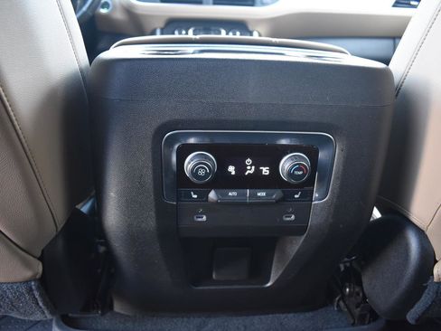 Used 2021 Chevrolet Tahoe Premier w/ Premium Package image 56