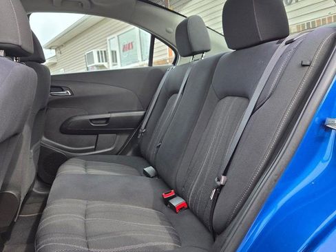 Used 2017 Chevrolet Sonic LT image 11