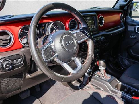 Used 2021 Jeep Wrangler Unlimited Rubicon w/ Cold Weather Group image 10