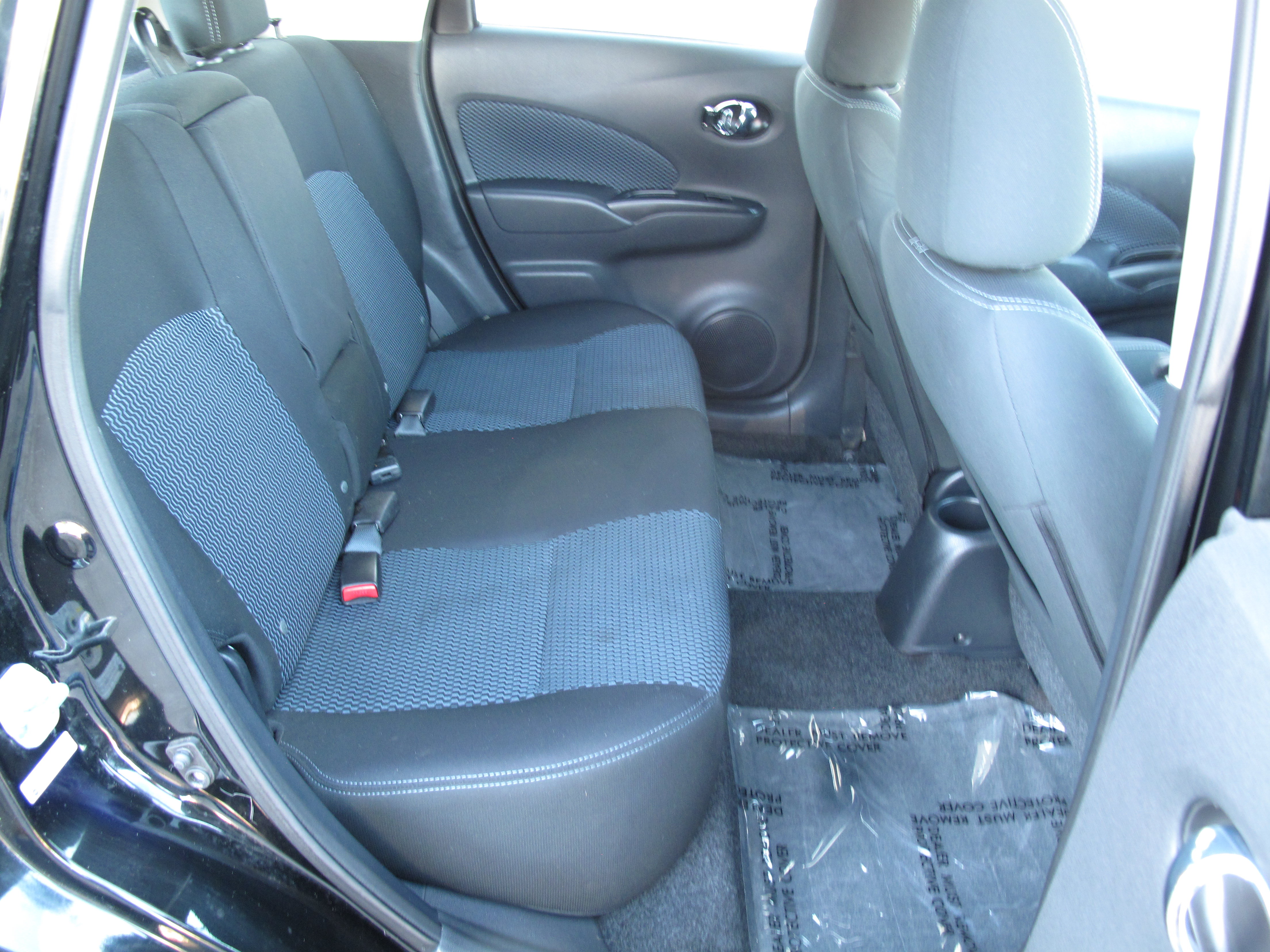 Used 2015 Nissan Versa Note SV w/ SV Convenience Package FWD image 12