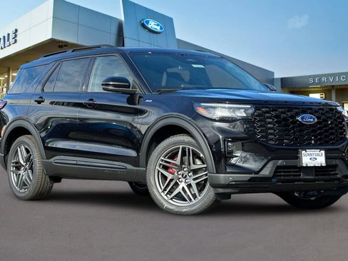 New 2026 Ford Explorer ST-Line w/ ST-Line Street Pack image 2