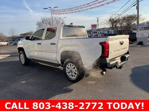 Used 2024 Toyota Tacoma SR image 38