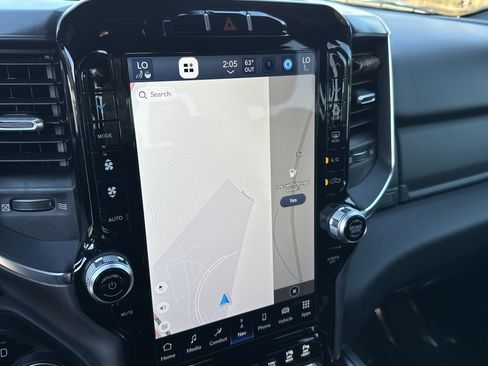 Used 2024 RAM 1500 Big Horn image 28