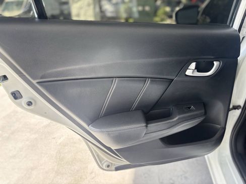 Used 2015 Honda Civic EX-L image 17